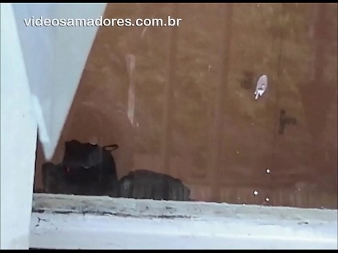 ❤️ Καυλωμένος άντρας που παρακολουθεί τη φίλη του με έναν άλλο άντρα, καταγράφοντας ένα γαμημένο βίντεο χωρίς να ενοχλεί το ζευγάρι Ποιότητα πορνό ️❤